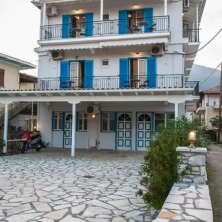 Summer Bed Nydri (Lefkada)